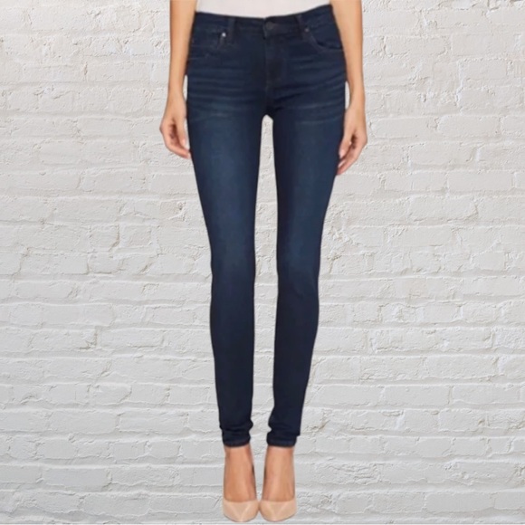 Nine West Denim - 4/$20 NINE WEST Cigarette Mid-Rise Skinny Jeans